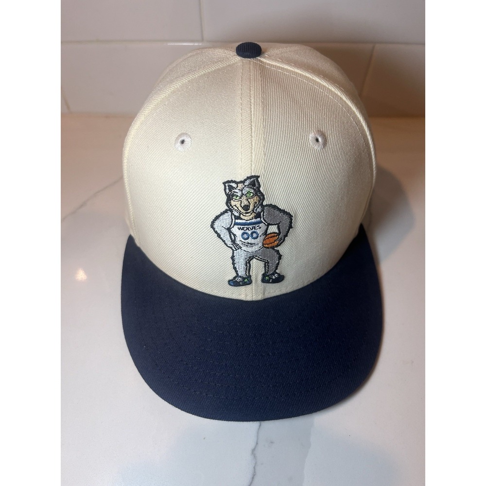 Minnesota Timberwolves Mascot 59FIFTY Fitted Size 7 1/8 56.8 Cm - Picture 2 of 9